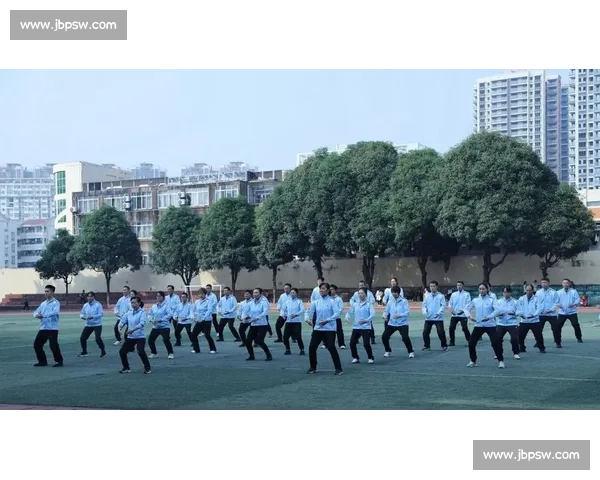 六分钟八段锦比赛挑战极限展现传统功法的魅力与现代竞技精神