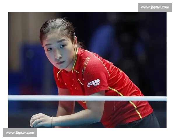 刘诗雯激战全场精彩瞬间 乒乓球赛场上的绝妙反击与技巧展示