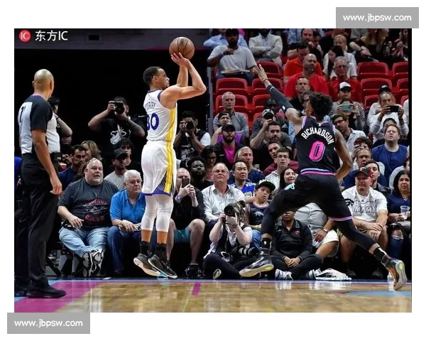 库里绝杀精彩瞬间回顾三分神技震撼全场